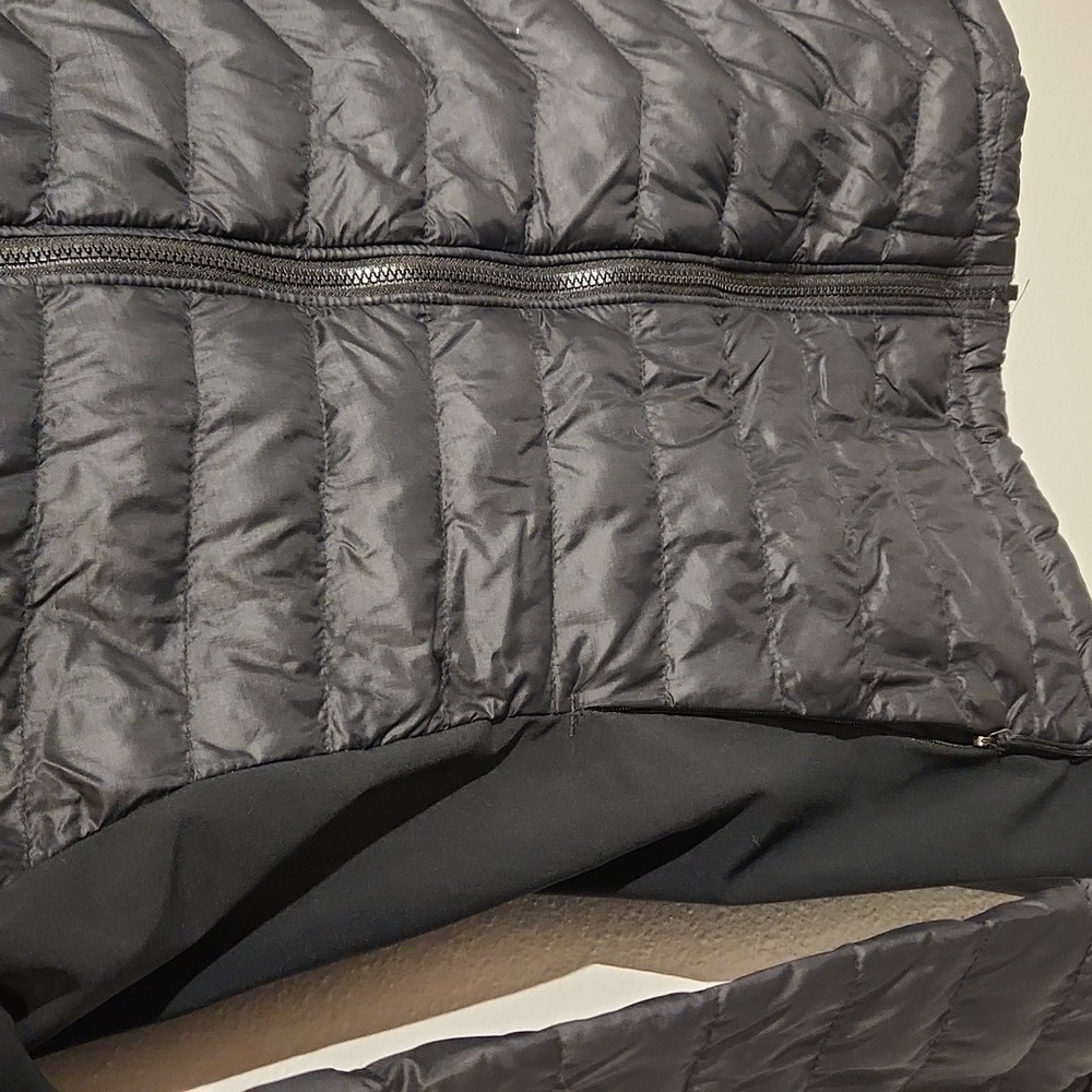 Columbia Fitted Lightweight Puff - image 2